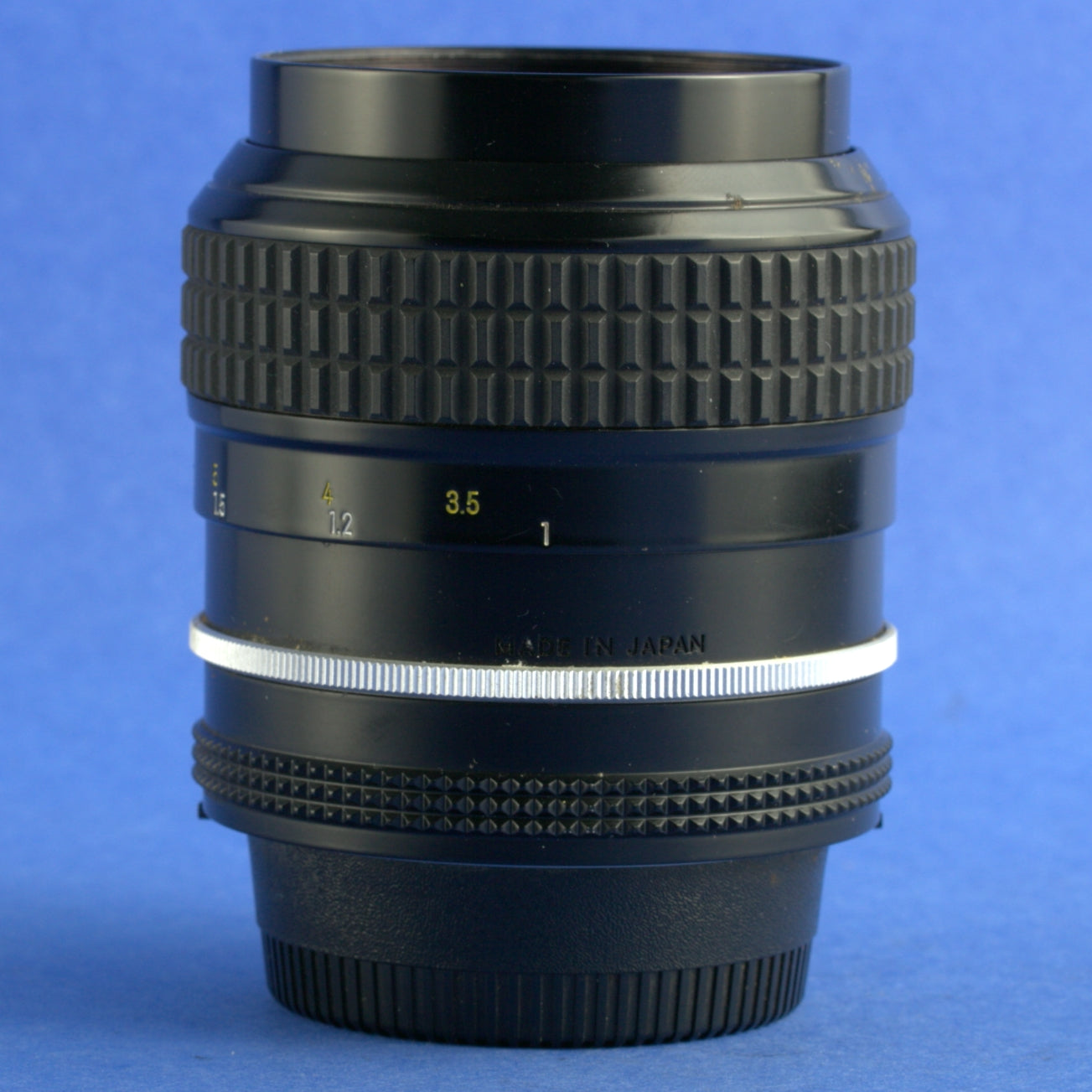 Nikon Nikkor 105mm 2.5 Ai Lens Beautiful Condition