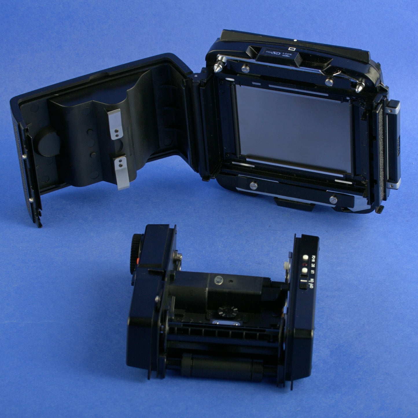 Mamiya RB67 Pro SD 6x8 Motorized Film Back