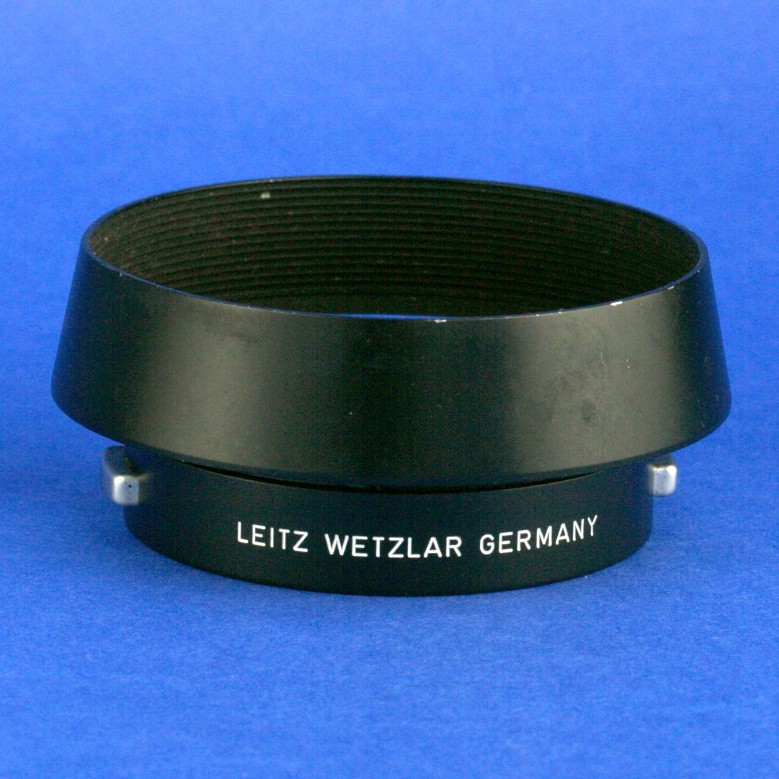 Leica Leitz Metal Hood 12586 for Summilux 50mm 1.4 Lens