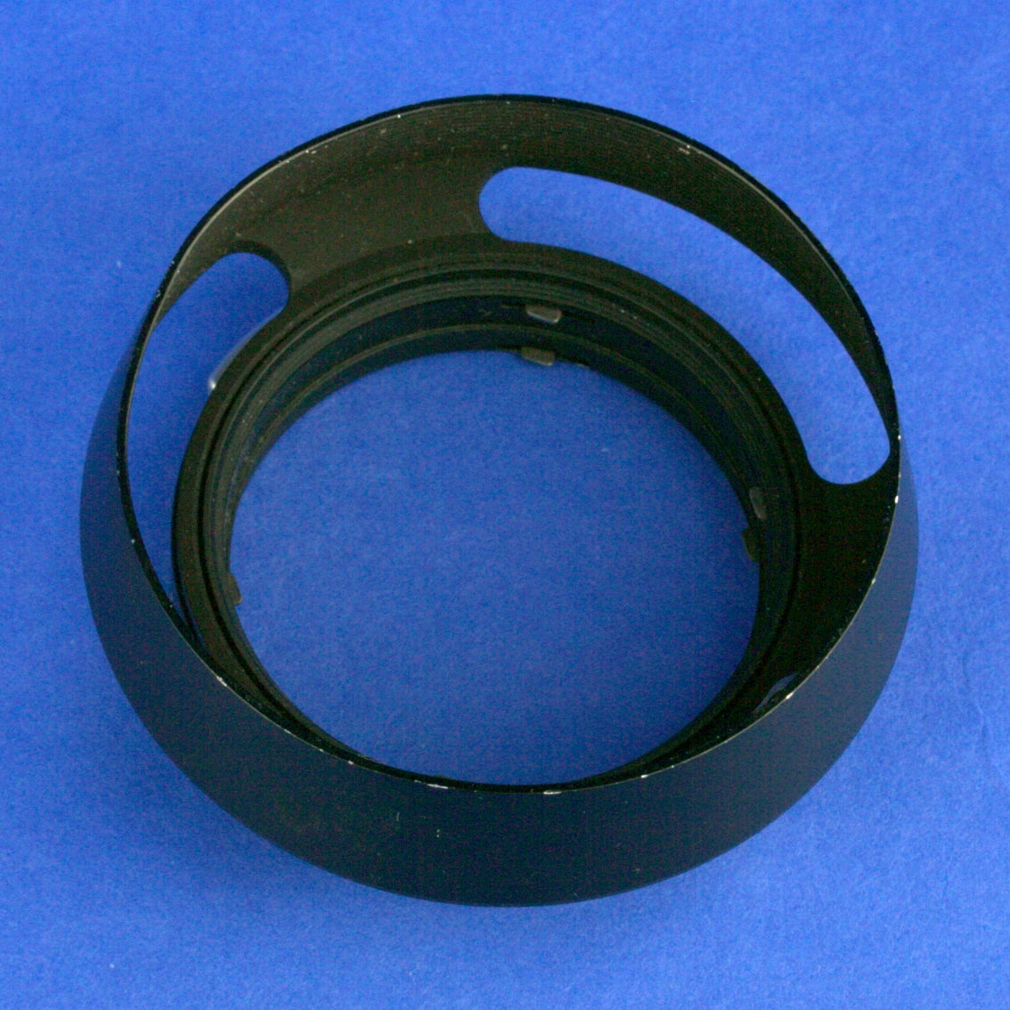Leica Leitz Metal Hood 12586 for Summilux 50mm 1.4 Lens