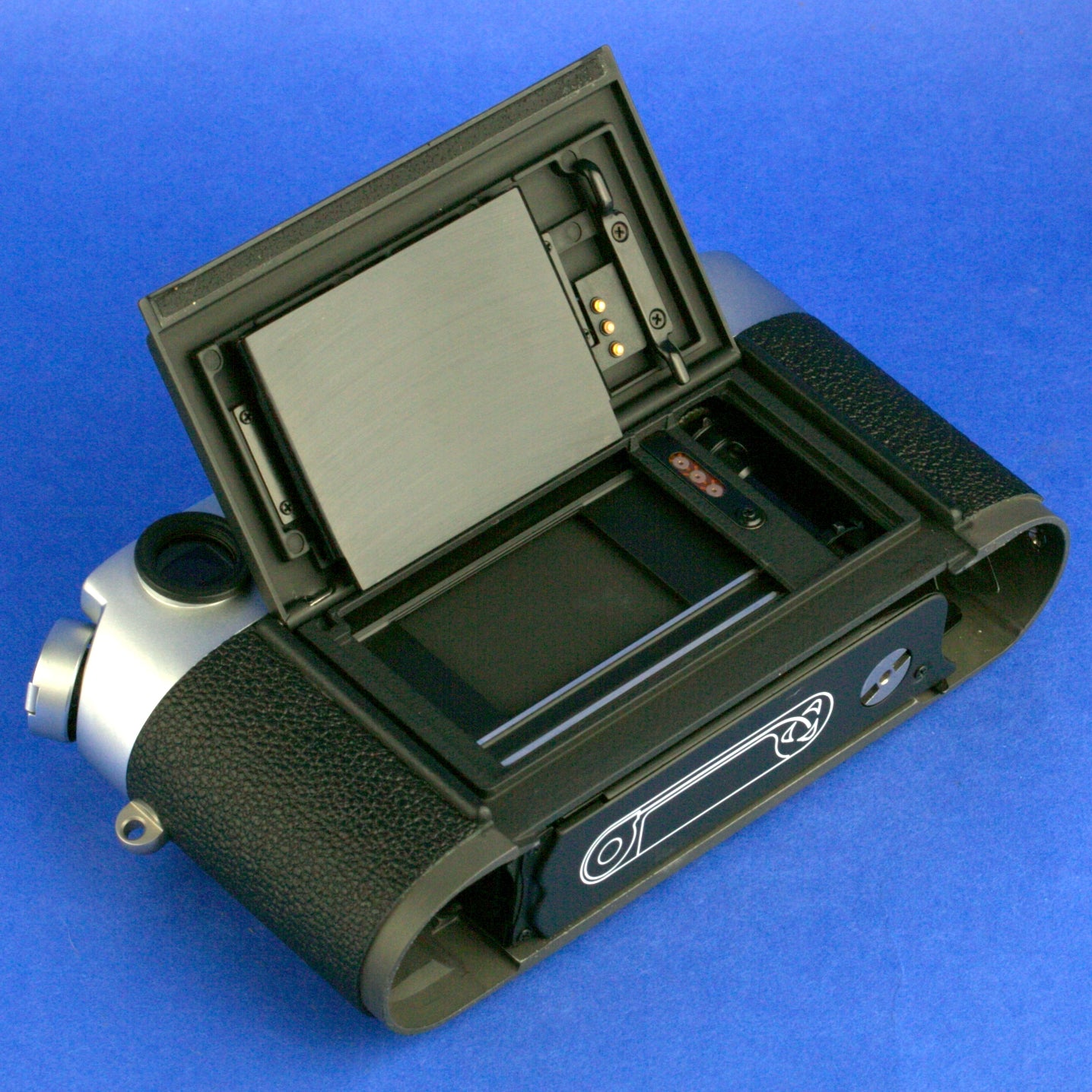 Leica M6J 40 Jahre Film Camera with Elmar 50mm 2.8 Lens 10440