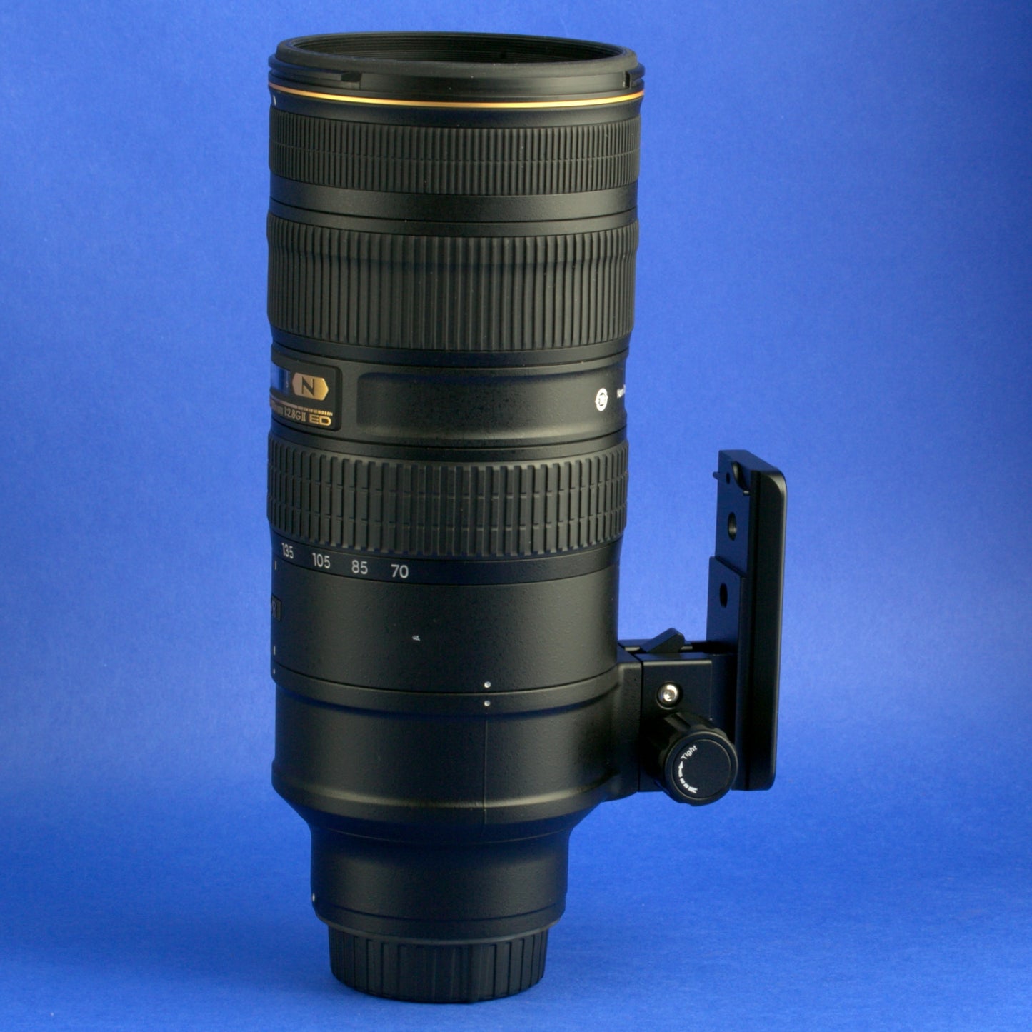 Nikon AF-S Nikkor 70-200mm 2.8 VR II Lens Near Mint Condition