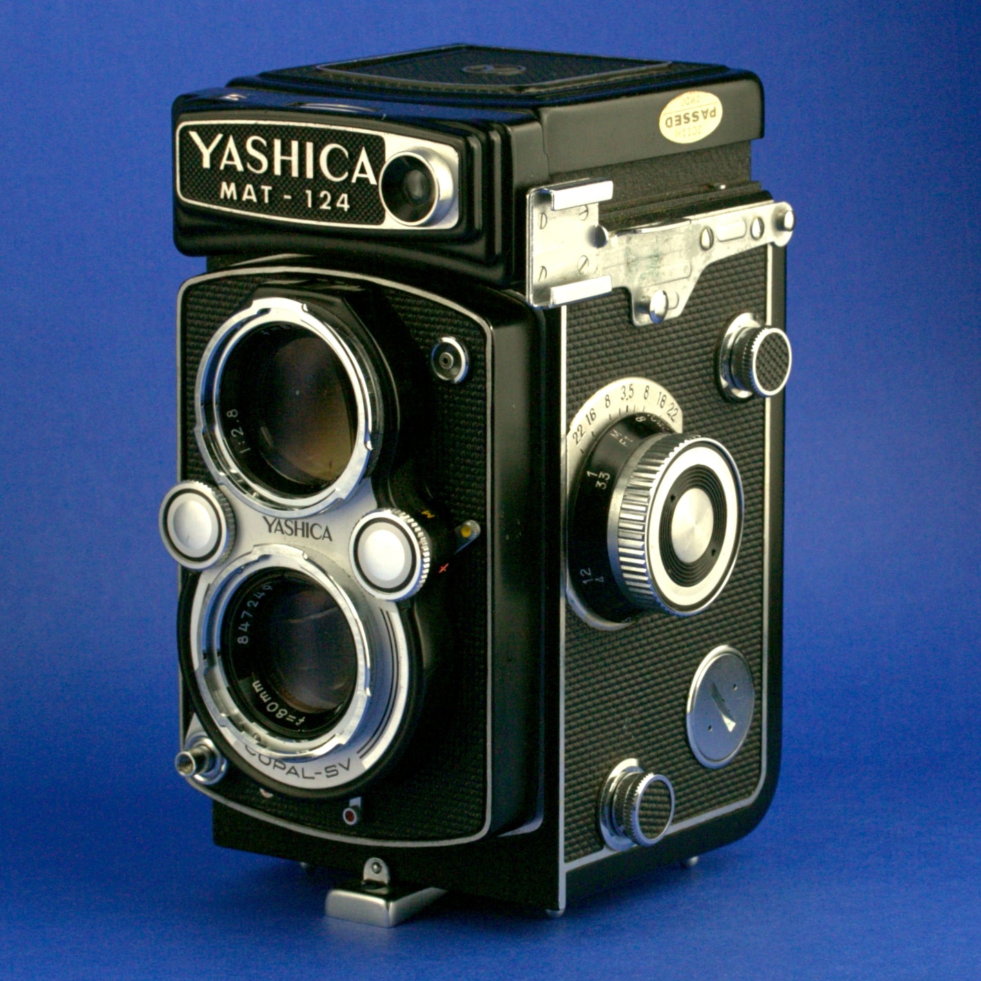 Yashica Mat-124 Film Camera Body Not Working