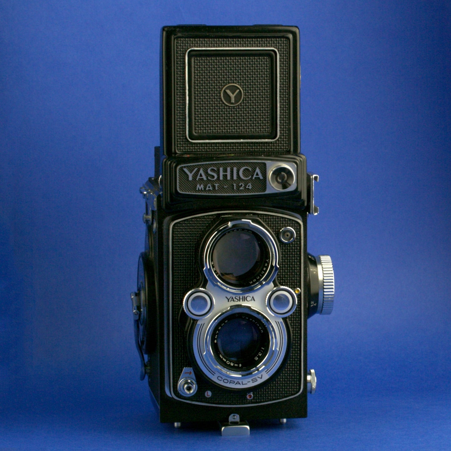 Yashica Mat-124 Film Camera Body Not Working