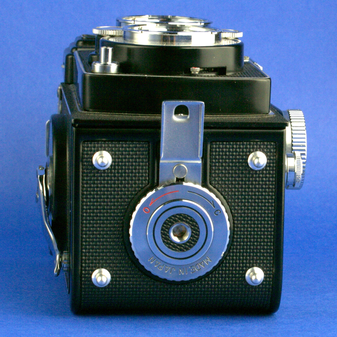 Yashica Mat-124 Film Camera Body Not Working