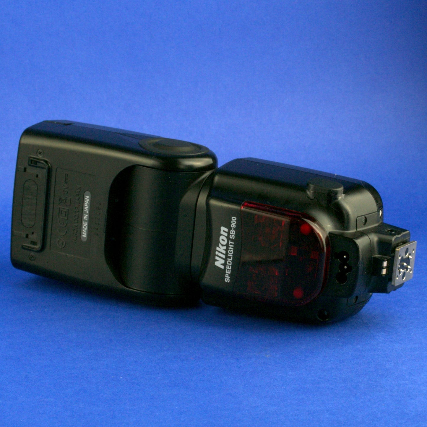 Nikon SB-900 Speedlight Shoe Mount Flash