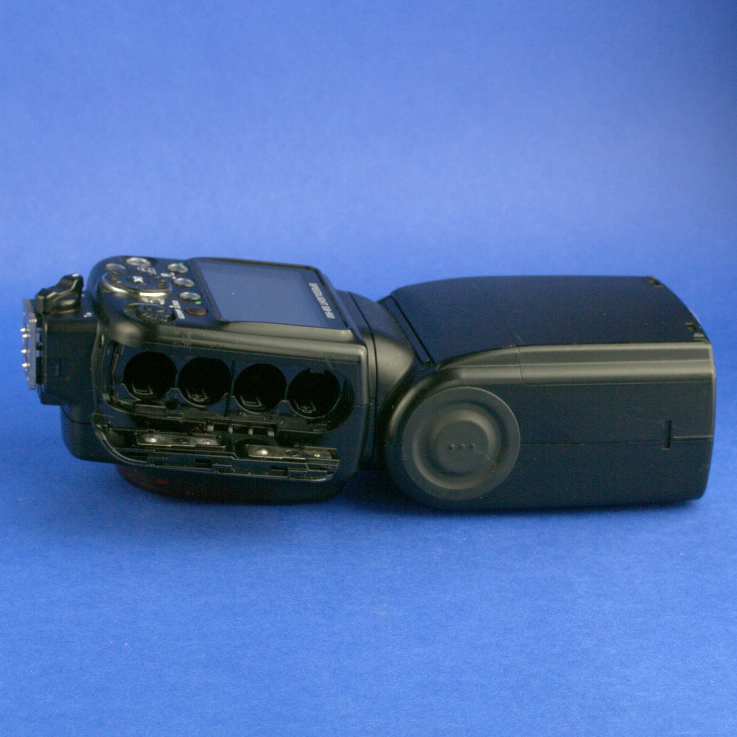 Nikon SB-900 Speedlight Shoe Mount Flash