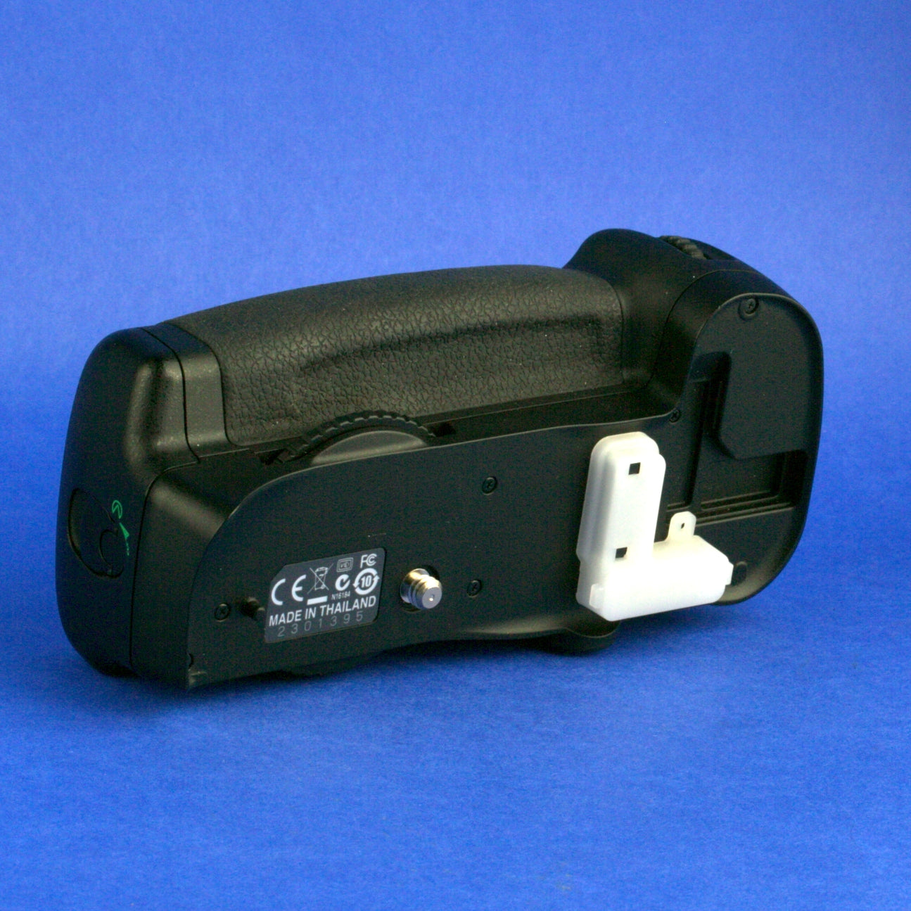 Nikon MB-D10 Battery Grip for D300, D300S, D700 Cameras Beautiful Condition