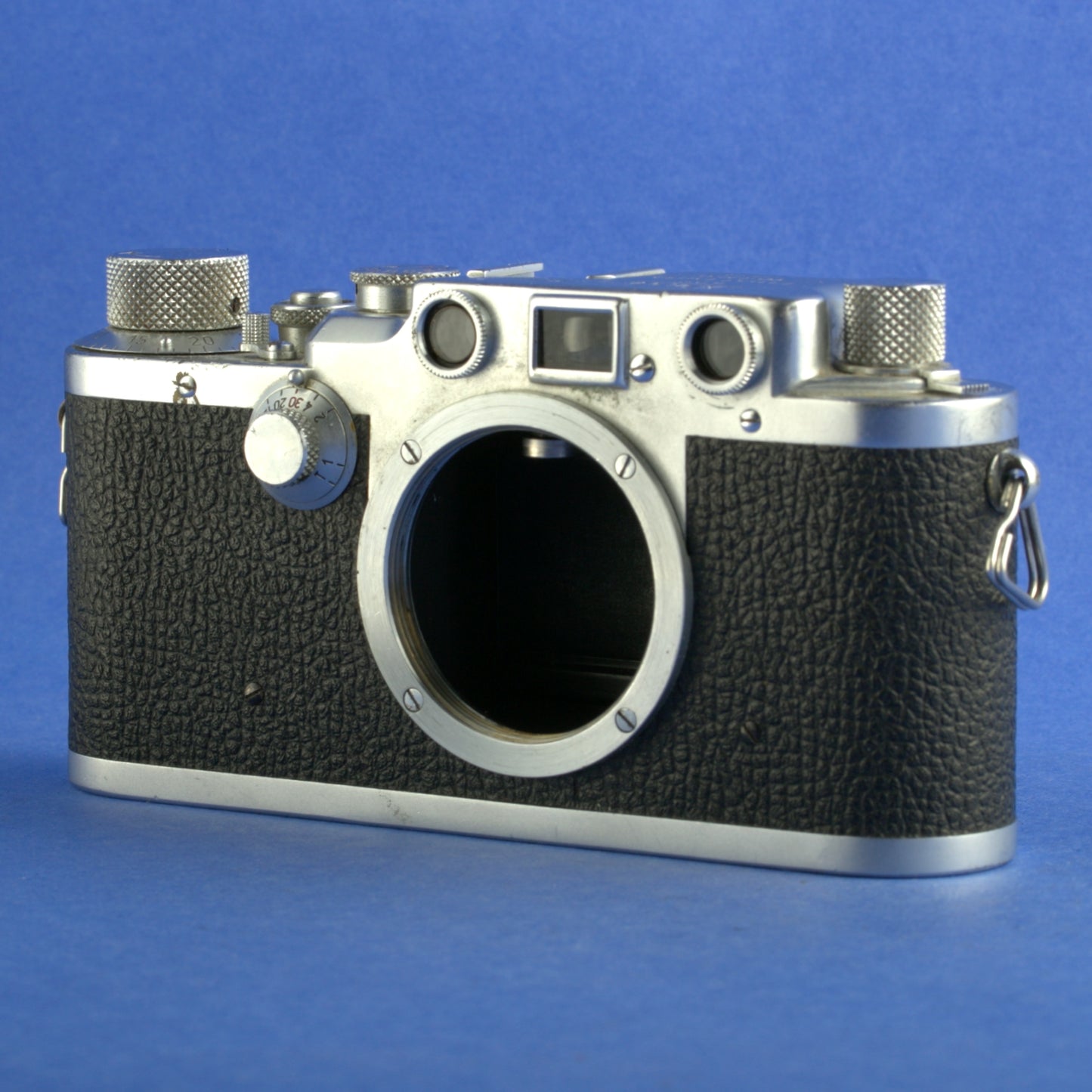 Leica IIIc Rangefinder Camera Body Not Working