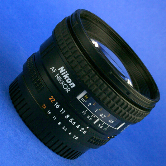 Nikon AF Nikkor 20mm 2.8 D Lens US Model *** READ ***
