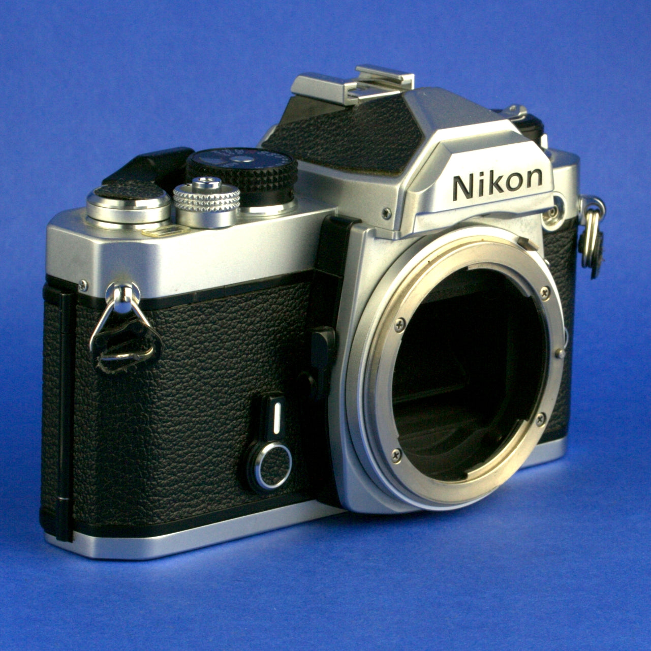 Nikon FM Film Camera Body *** READ ***