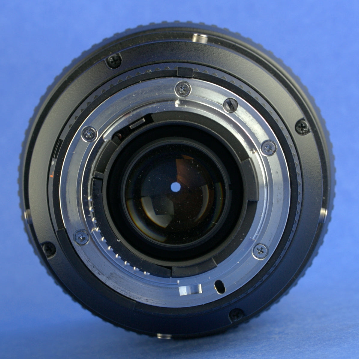 Nikon AF Nikkor 80-400mm 4.5-5.6 VR Lens US Model Beautiful Condition