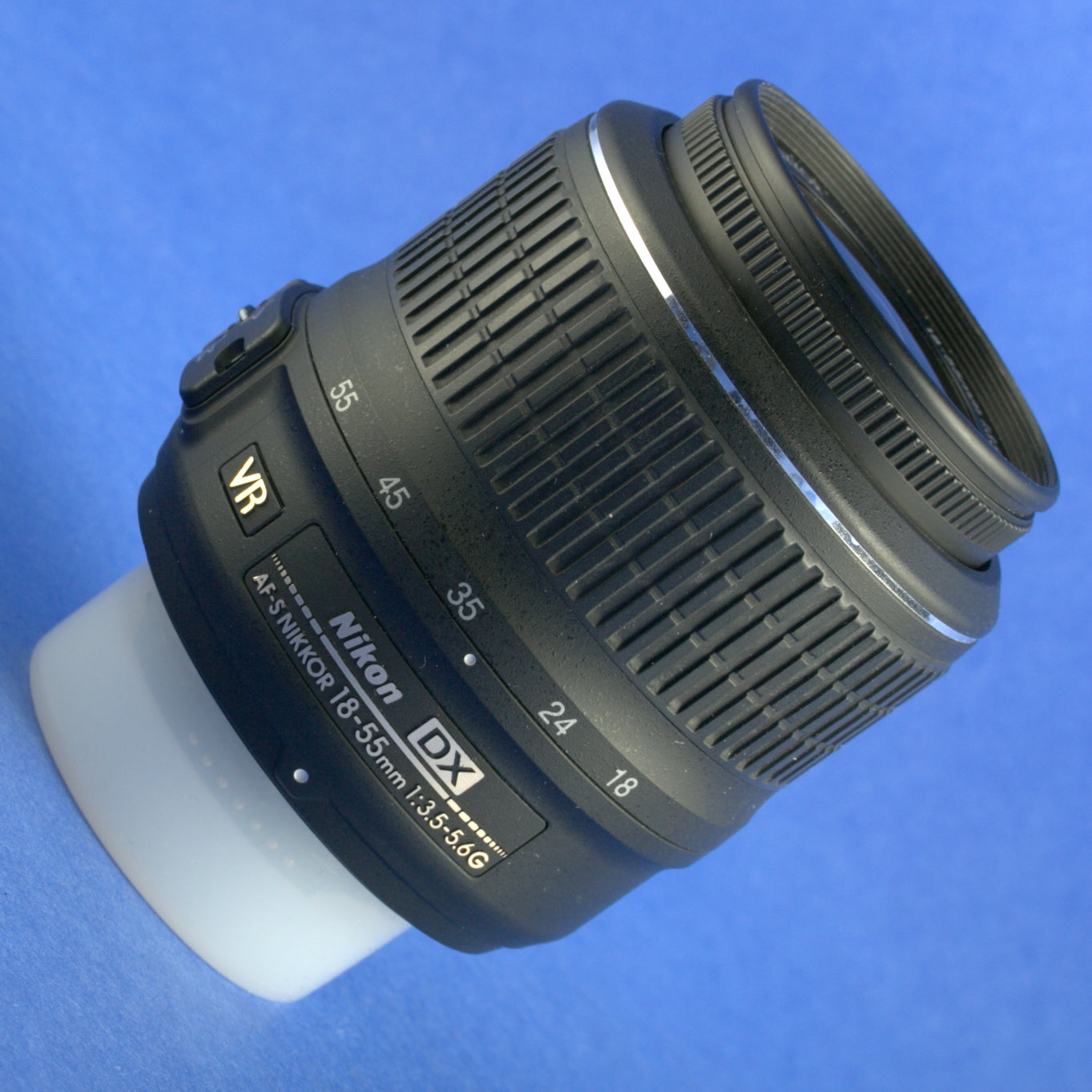 Nikon AF-S Nikkor 18-55mm 3.5-5.6 VR Lens