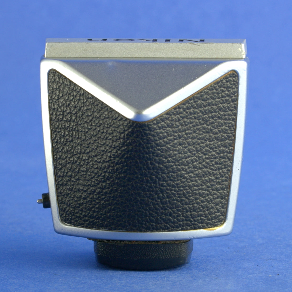 Nikon DE-1 Eye Level Finder for F2 Cameras