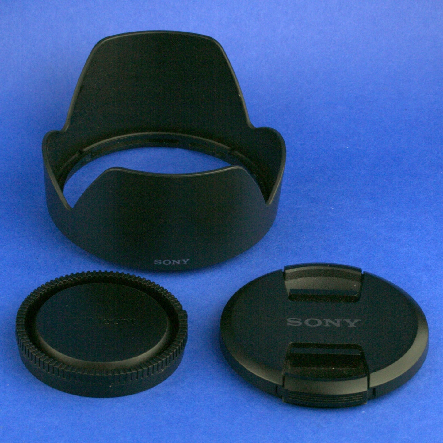 Sony 18-105mm F4 OSS Lens E Mount SELP18105G Beautiful Condition