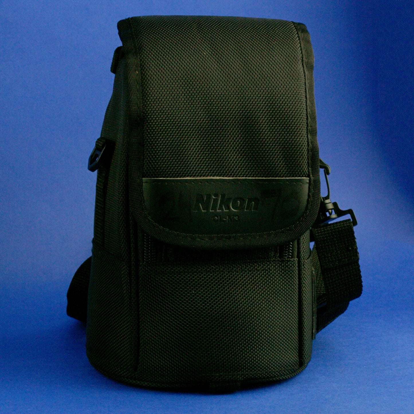 Nikon AF-S Nikkor 24-70mm 2.8E VR Lens US Model Near Mint Condition