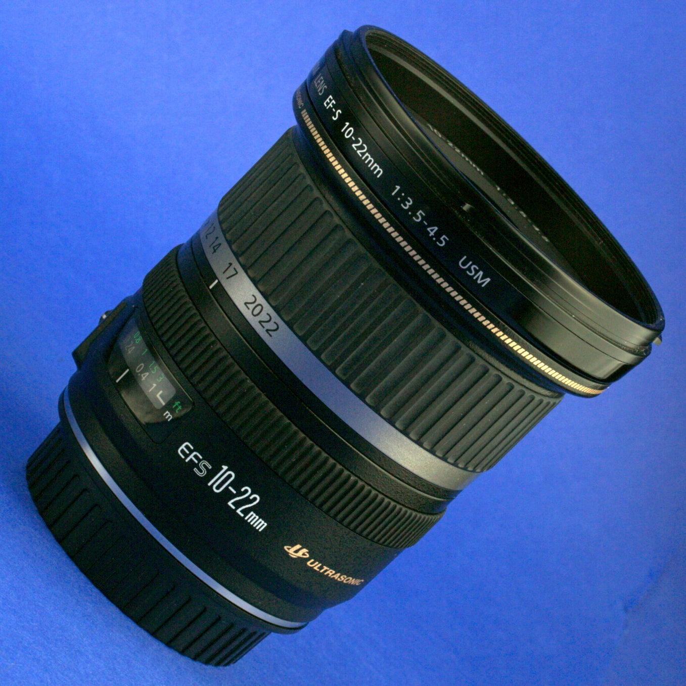 Canon EF-S 10-22mm 3.5-4.5 Lens Mint Condition