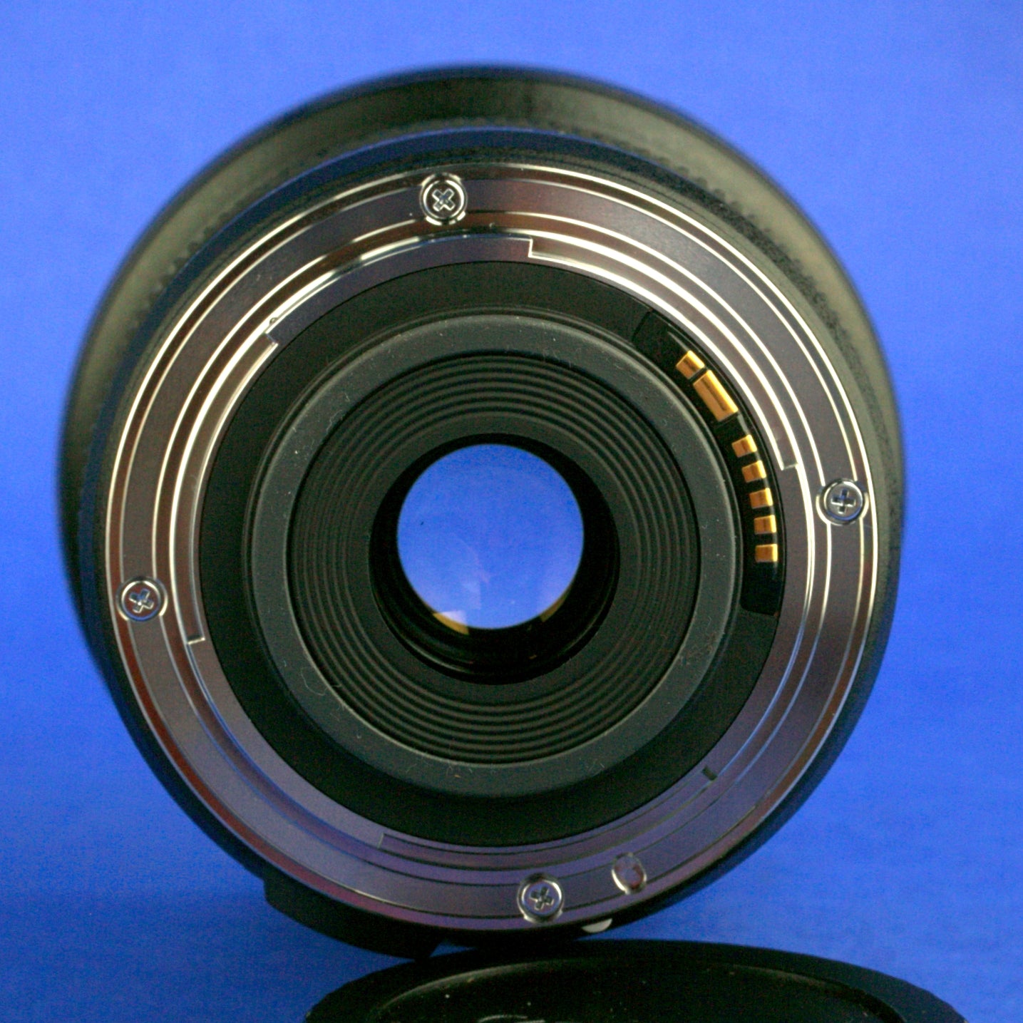 Canon EF-S 10-22mm 3.5-4.5 Lens Mint Condition