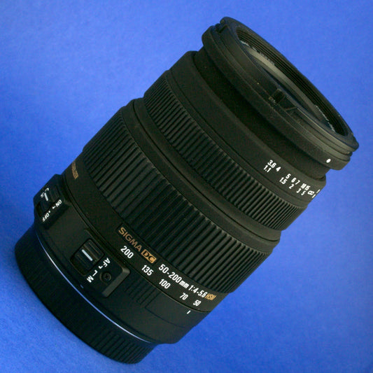 Sigma 50-200mm 4-5.6 OS Lens Canon EOS Mount Mint Condition