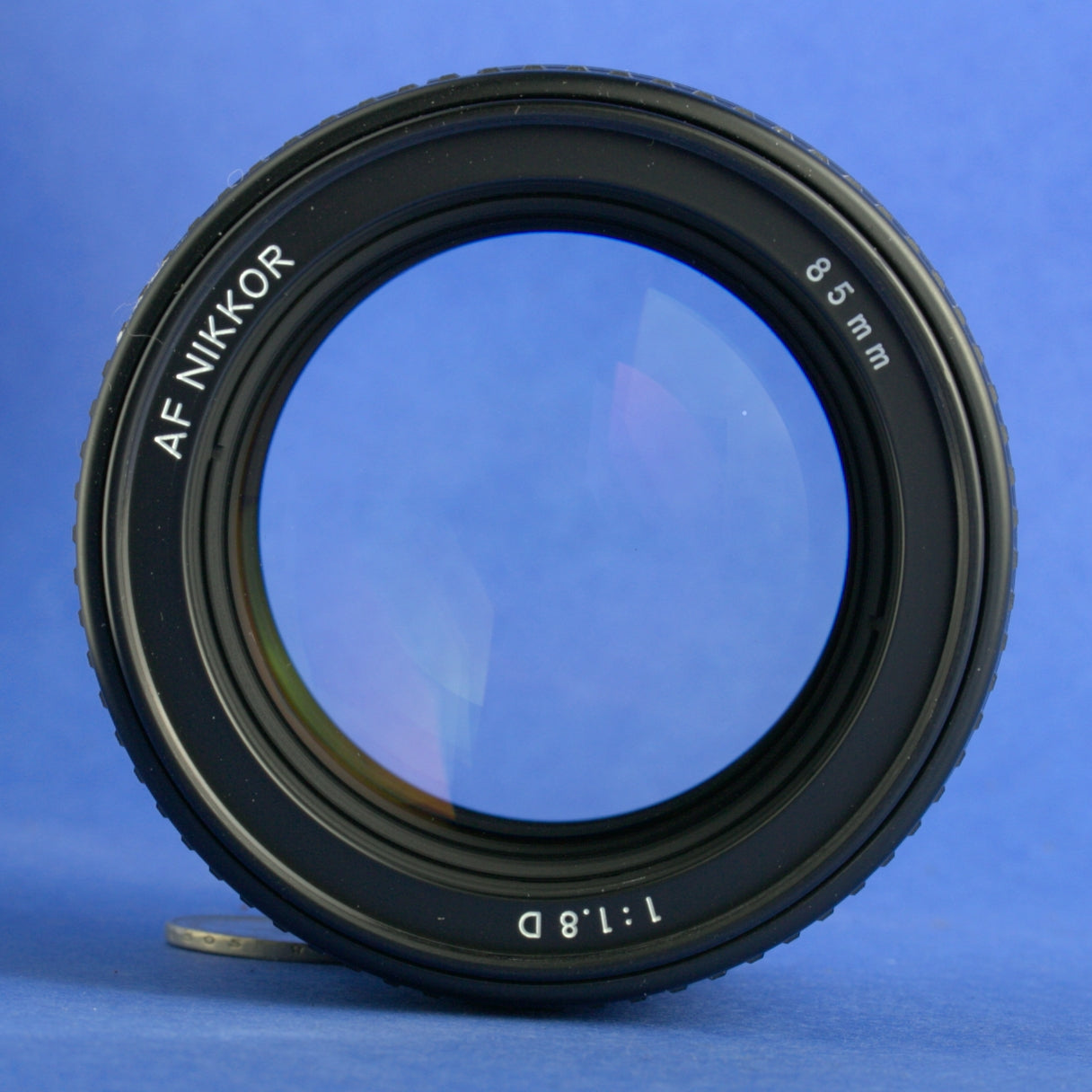Nikon AF Nikkor 85mm 1.8 D Lens US Model
