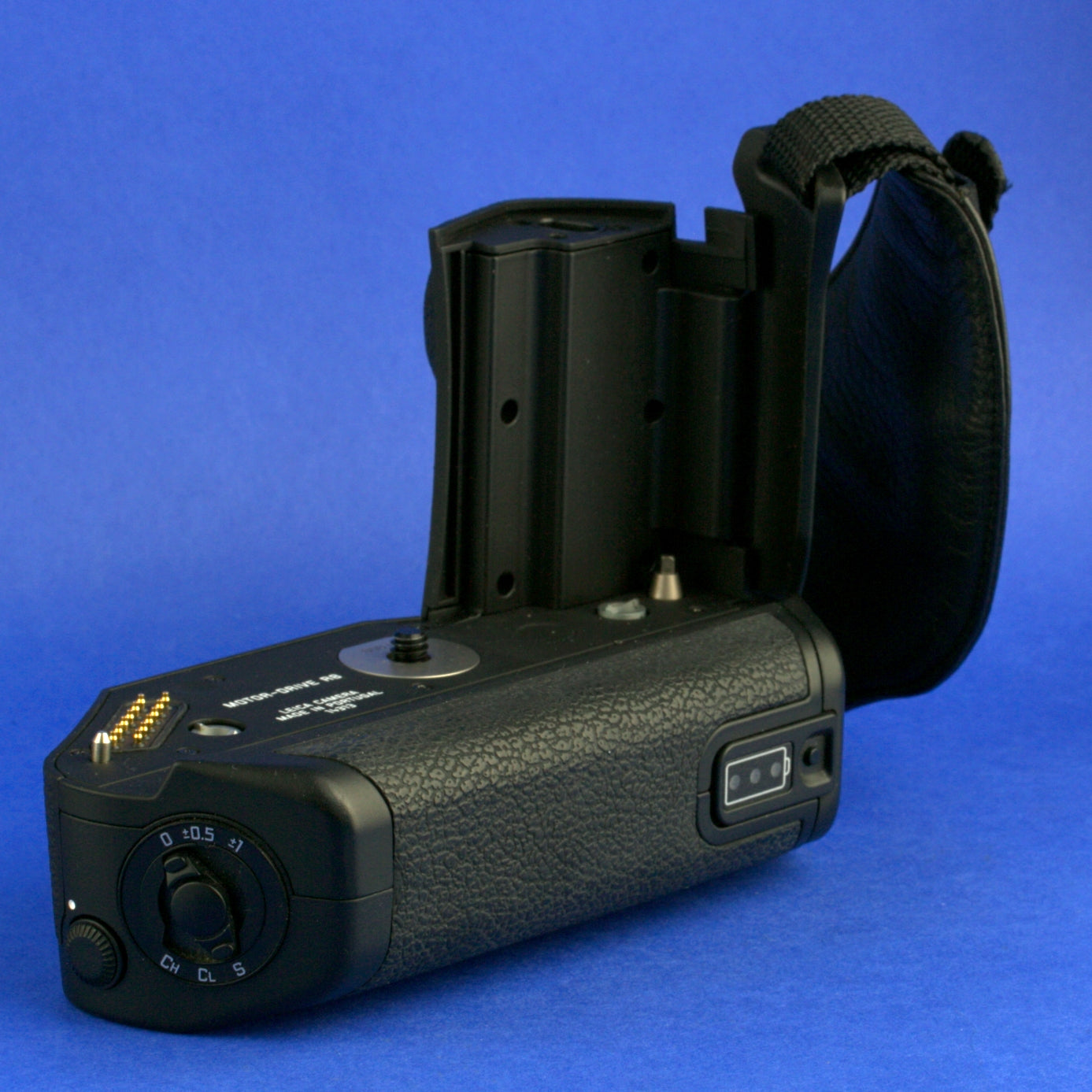 Leica Motor-Drive R8 for R8, R9 Cameras *** READ ***