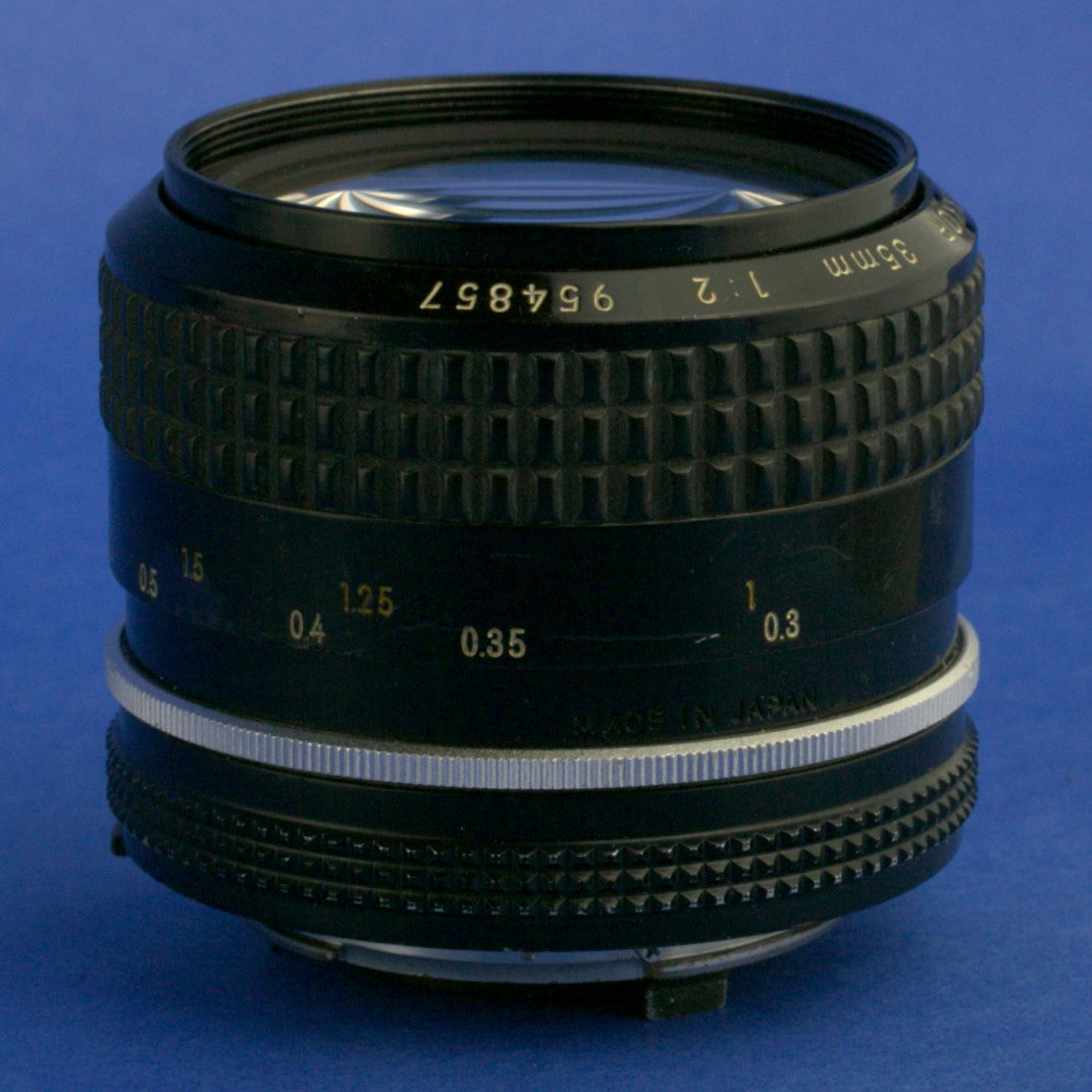 Nikon Nikkor 35mm F2 Ai Lens