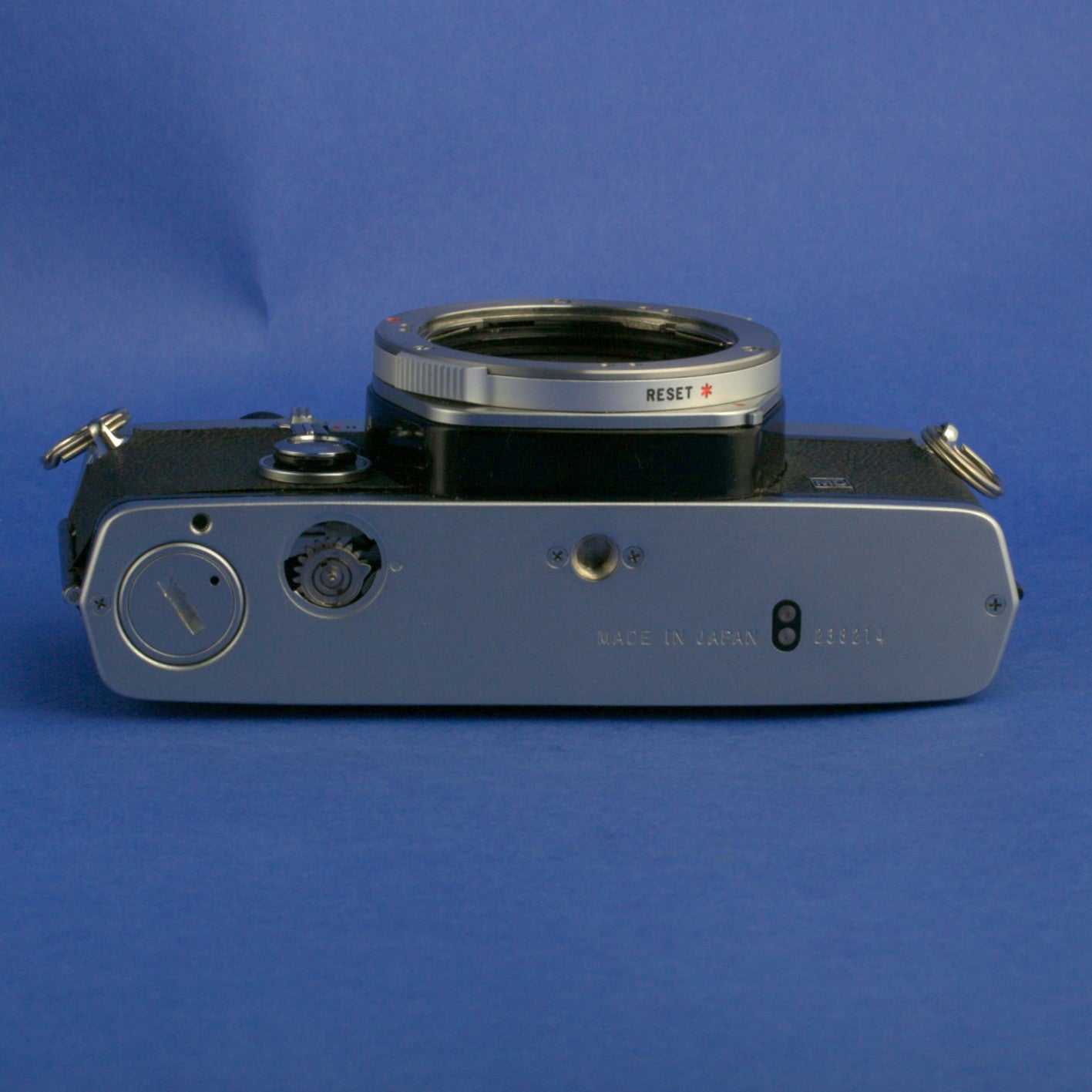 Olympus OM-2 Film Camera Body