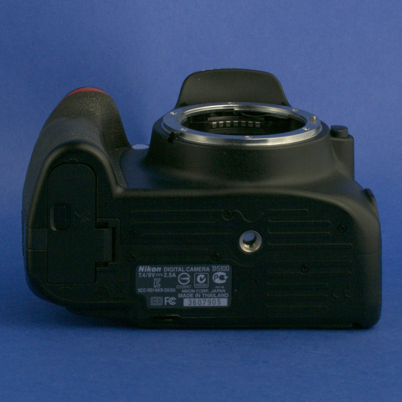 Nikon D5100 Digital Camera Body 7800 Actuations