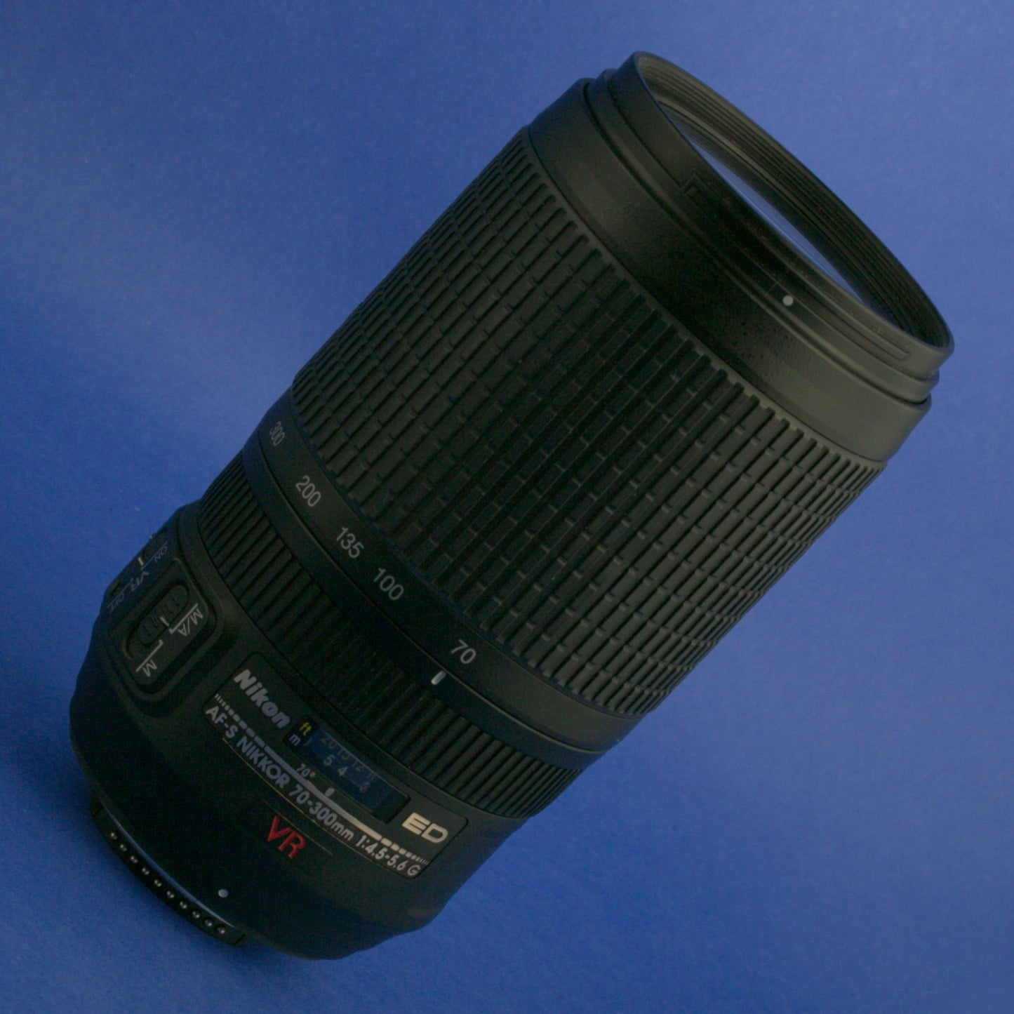 Nikon AF-S Nikkor 70-300mm 4.5-5.6 VR Lens US Model