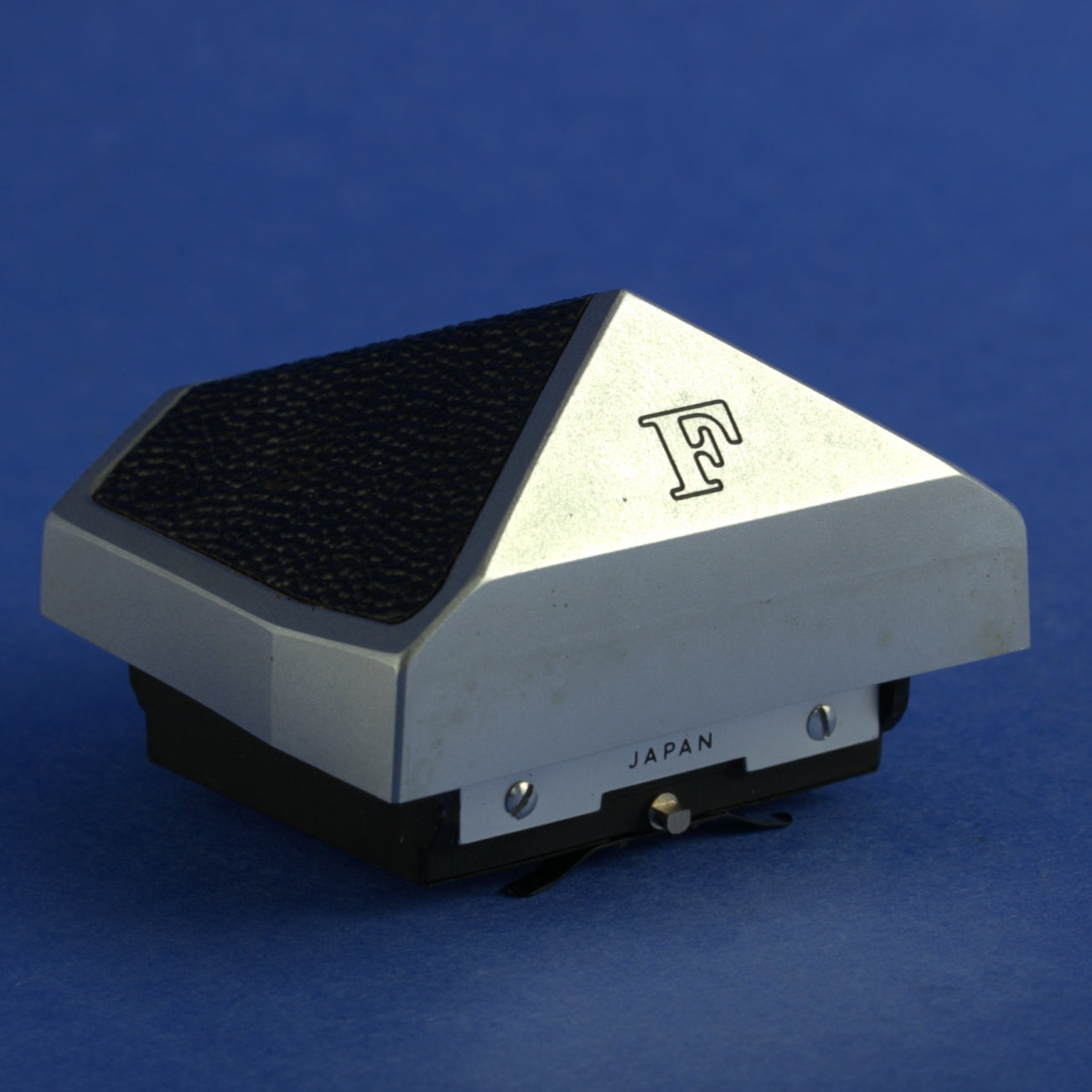Nikon F Eye Level Standard Prism Finder Near Mint Condition