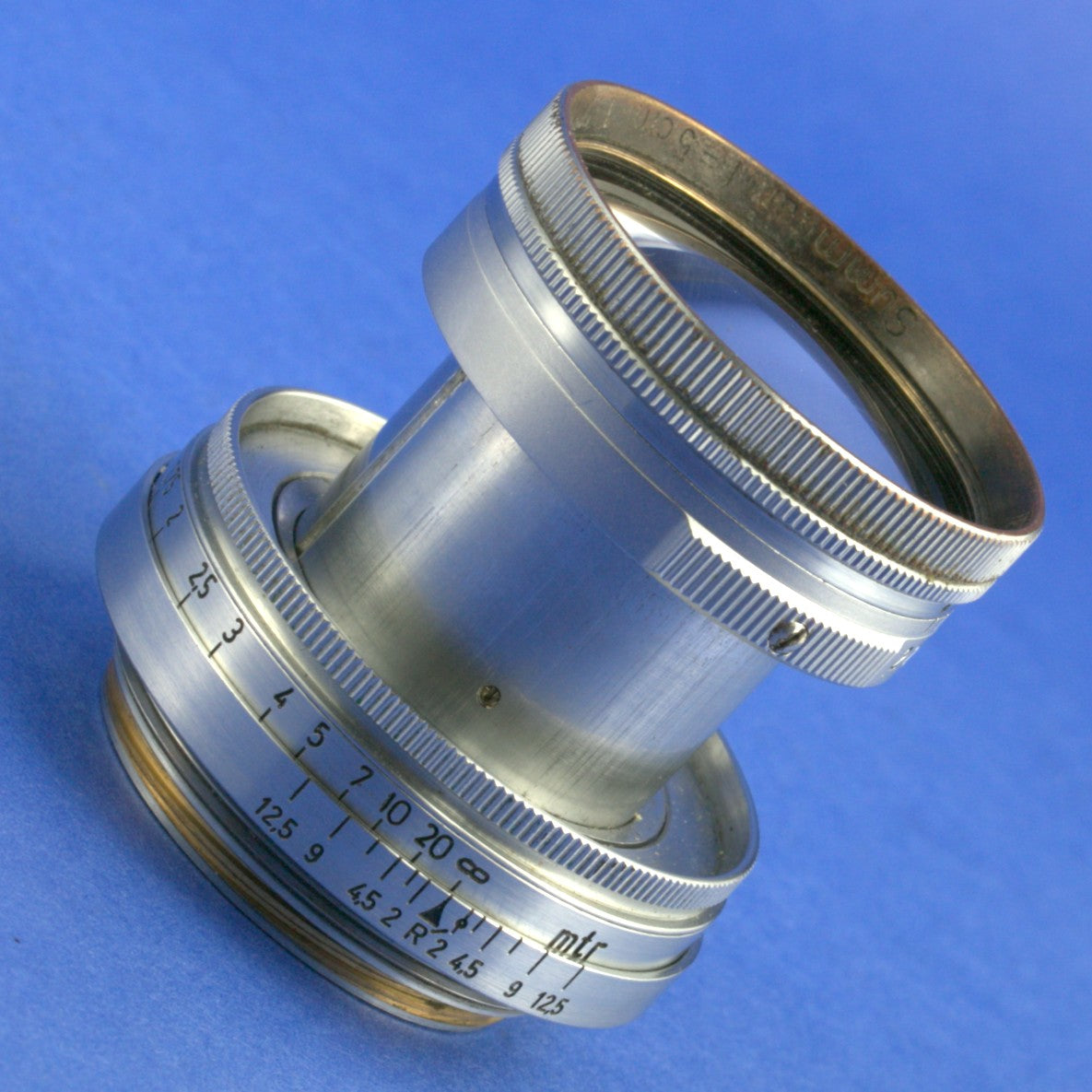 Leica Summitar 50mm F2 LTM Lens