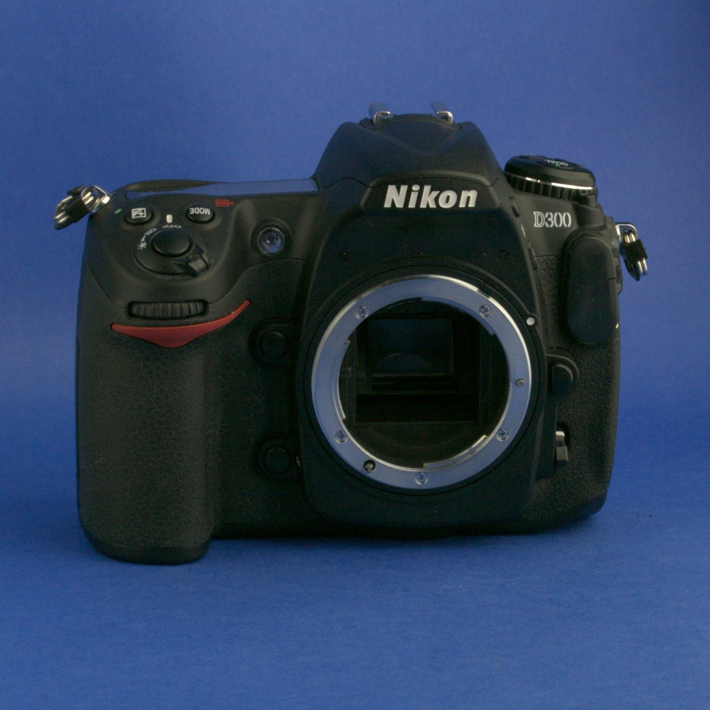 Nikon D300 Digital Camera Body Not Working