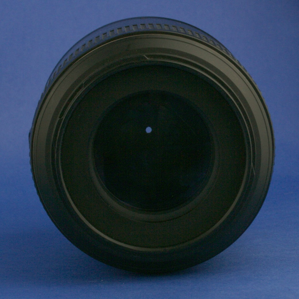 Nikon AF-S Nikkor 105mm 2.8 VR Lens US Model *** READ ***