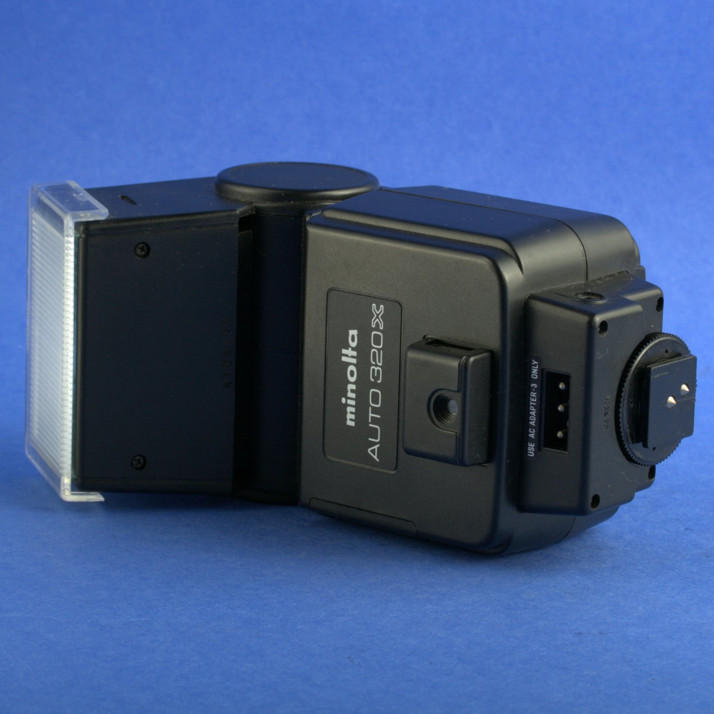 Minolta Auto 320X Flash with Remote Sensor Adapter and AC Adapter