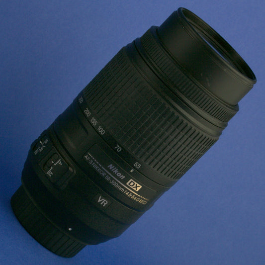 Nikon AF-S Nikkor 55-300mm 4.5-5.6 VR Lens US Model Beautiful Condition