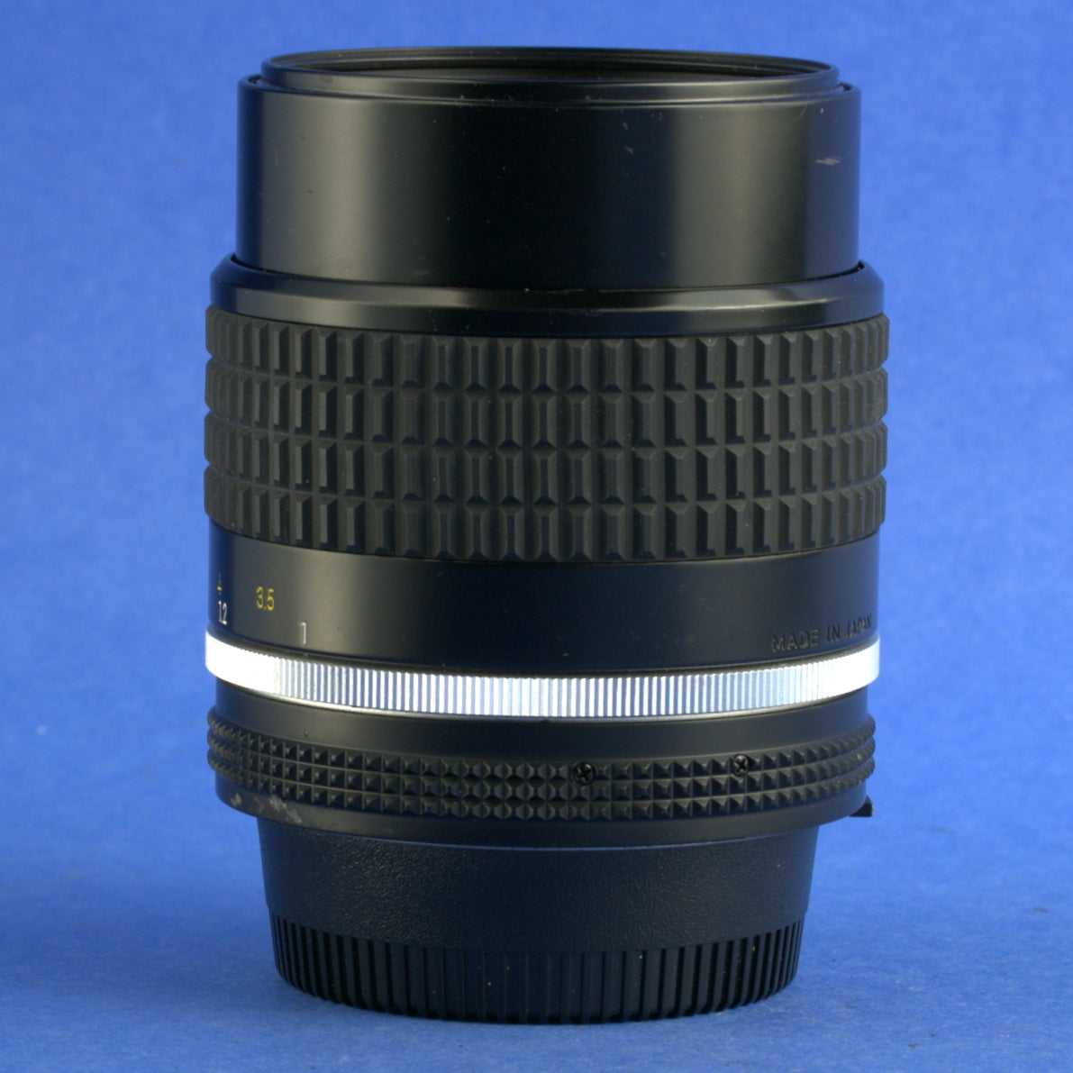 Nikon Nikkor 105mm 2.5 Ai-S Lens Beautiful Condition