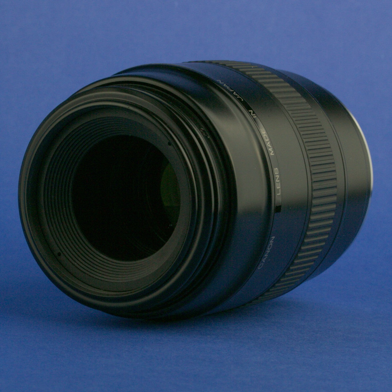 Canon EF 100mm 2.8 Macro Lens Mint Condition