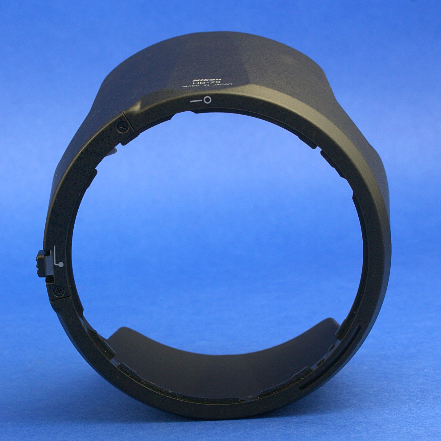 Nikon HB-29 Genuine Lens Hood for 70-200mm 2.8 Mint Condition