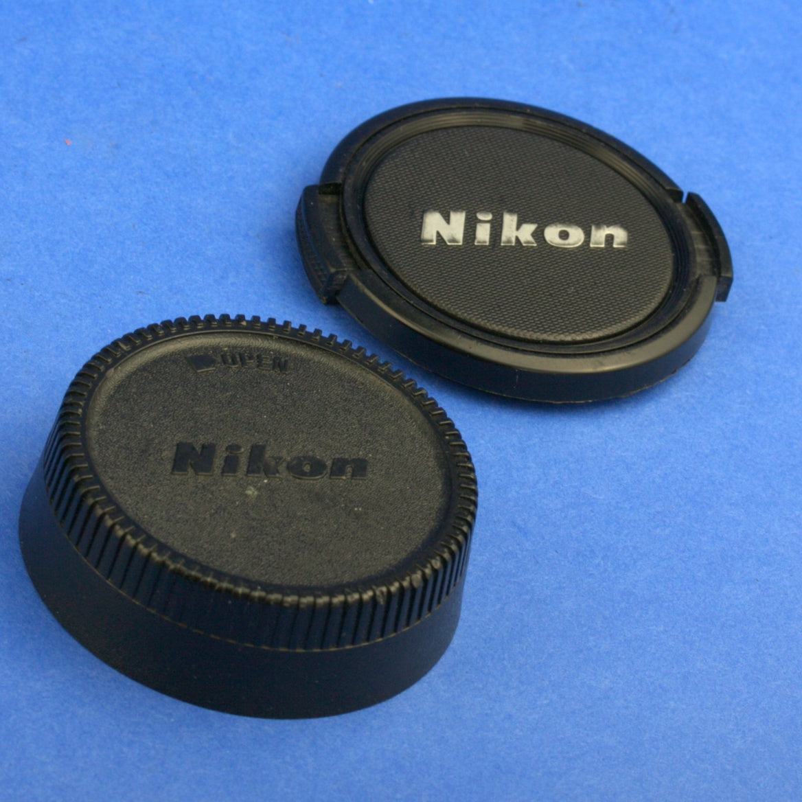 Nikon Nikkor 105mm 2.5 Ai-S Lens