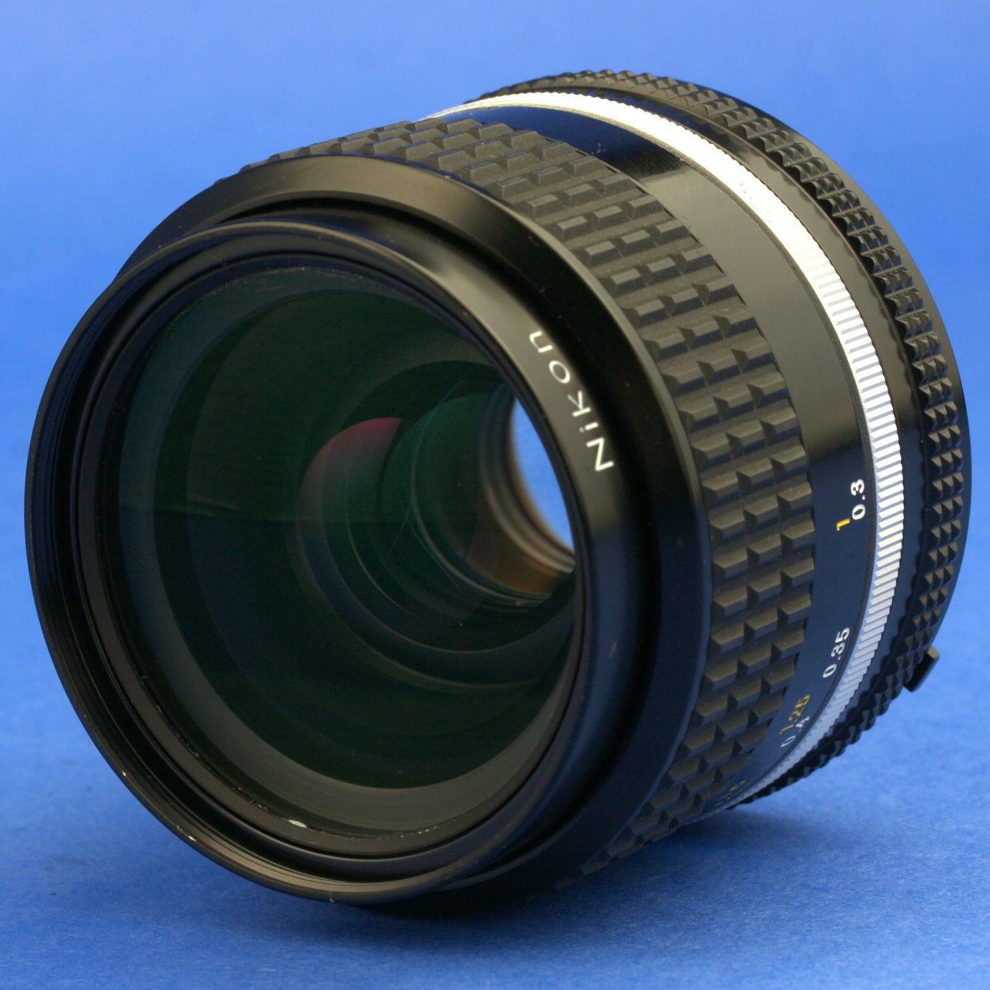 Nikon Nikkor 35mm F2 Ai-S Lens