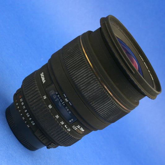 Nikon AF-D Mount Sigma 24-70mm 2.8 EX DG Lens