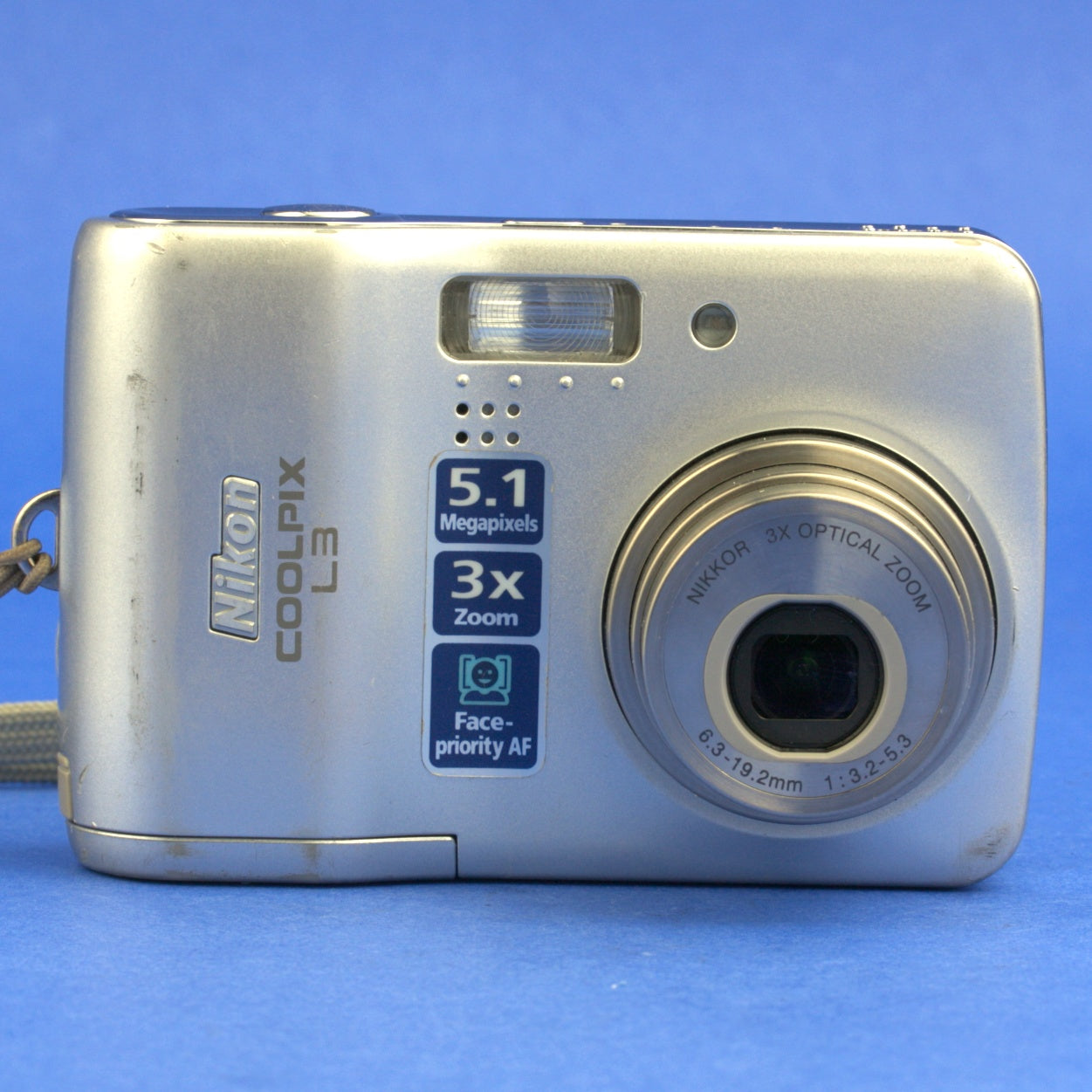 Nikon Coolpix L3 Digital Camera