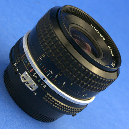 Nikon Nikkor 35mm 2.8 Ai Lens