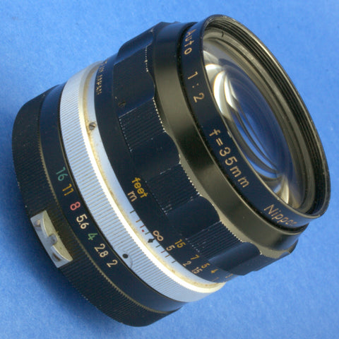 Nikon Nikkor-O Auto 35mm F2 Non-AI Lens