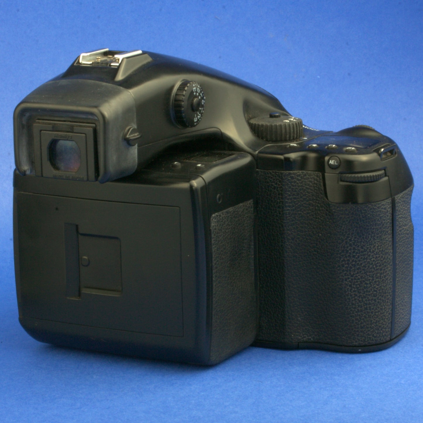 Mamiya 645 AF Medium Format Camera Film Tested