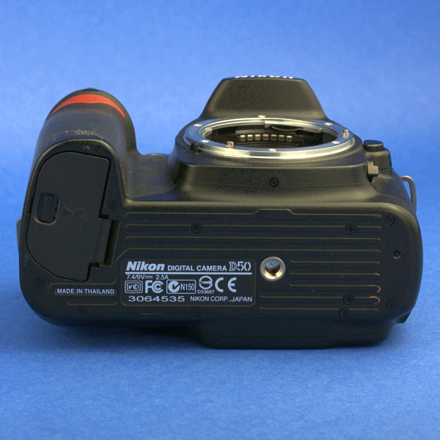 Nikon D50 Digital Camera with 28-80mm Macro Lens