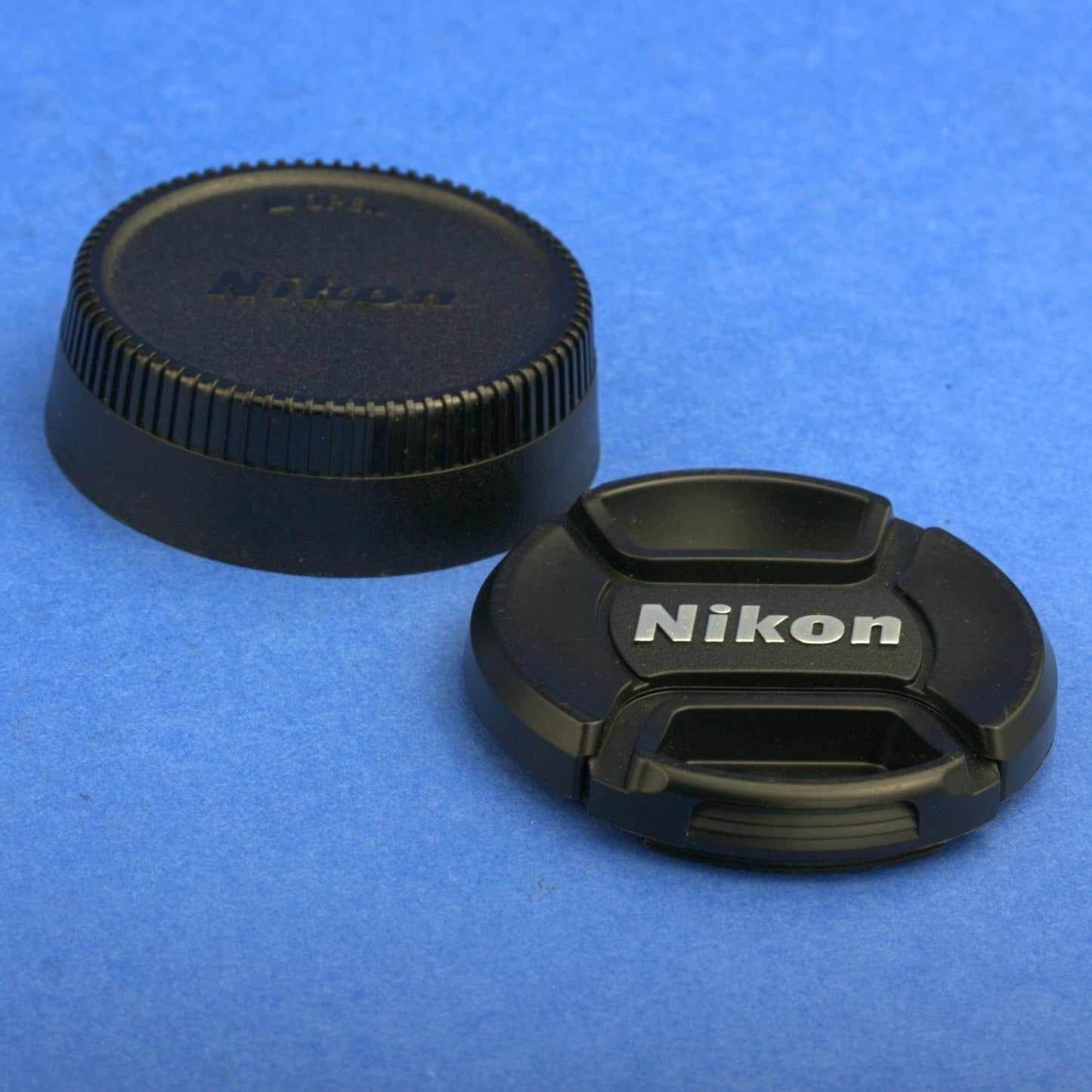 Nikon Micro-Nikkor 105mm F4 Ai Lens