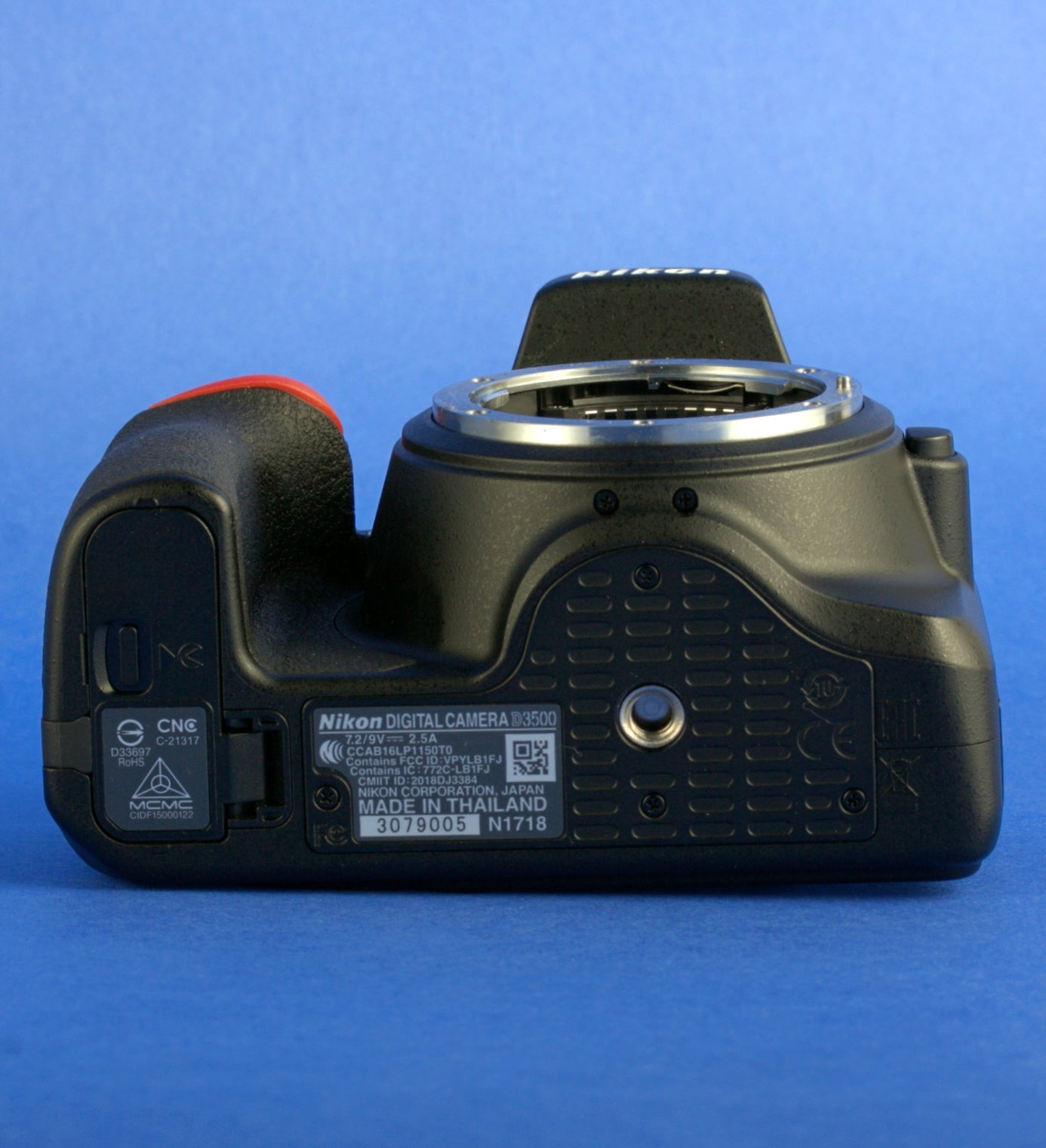 Nikon D3500 Digital Camera Body US Model 1300 Actuations Mint Condition