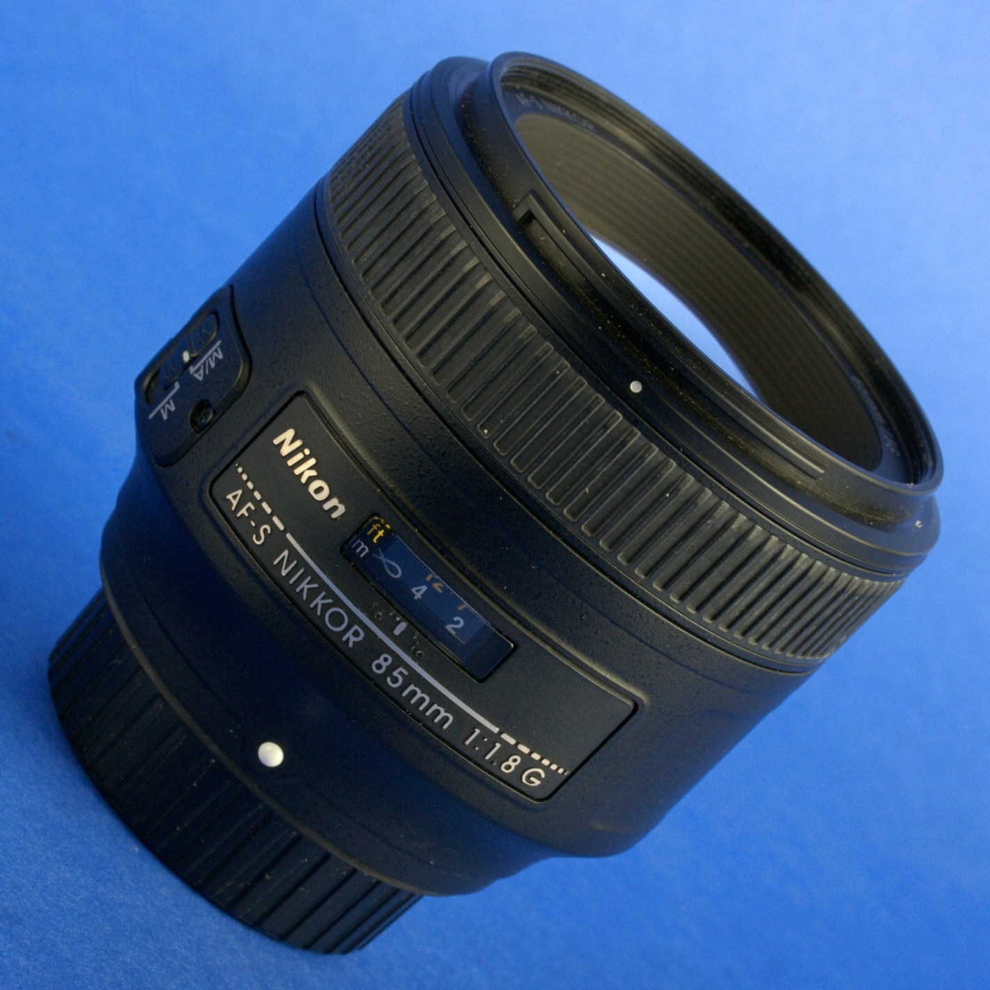 Nikon AF-S Nikkor 85mm 1.8 Lens