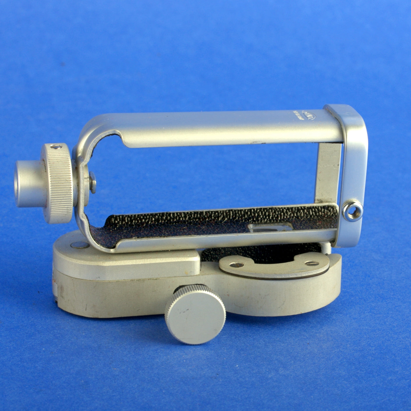 Minox Field Cutter Binocular Attachment
